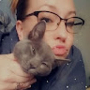 Meet your Posher, Stacy